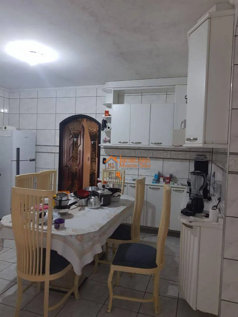 Imagem Sobrado com 3 dormitórios à venda por R$ 649.000,00 - Vila Carmela I - Guarulhos/SP