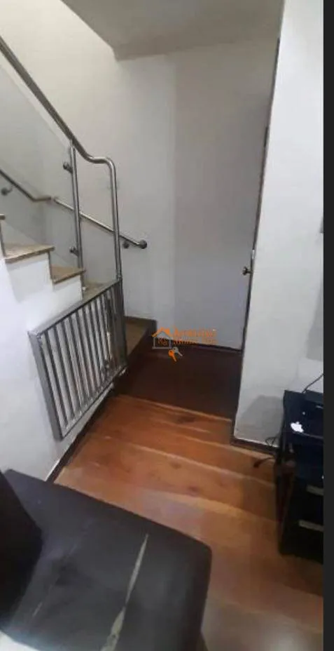 Imagem Sobrado com 3 dormitórios à venda, 250 m² por R$ 795.000,00 - Vila Flórida - Guarulhos/SP