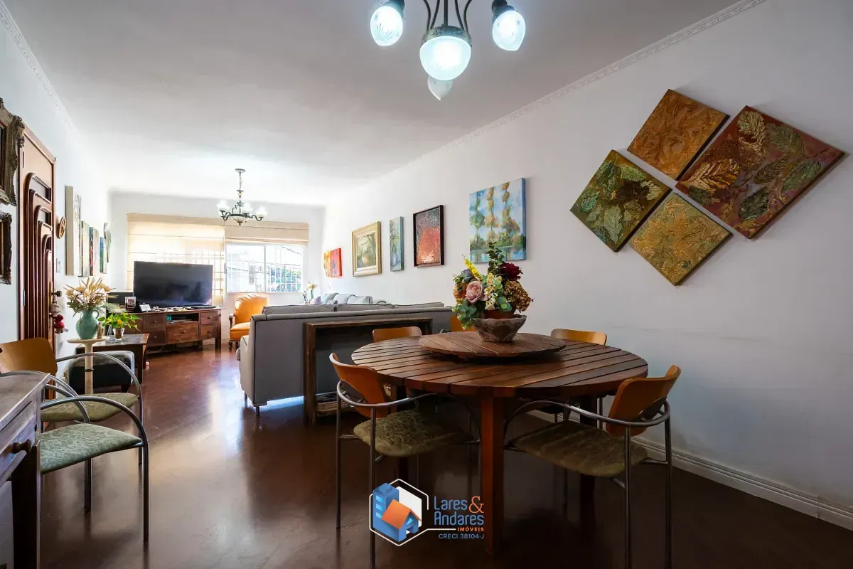 Imagem Sobrado para venda em Vila Mariana com 3 quartos, sendo 1 suíte, 212m²