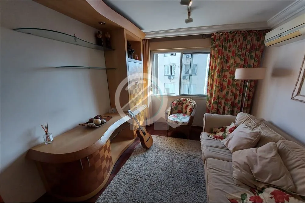 Imagem Apartamento, ensolarado de um dormitório, com peças amplas, semi-mobiliado, living dois ambientes,...