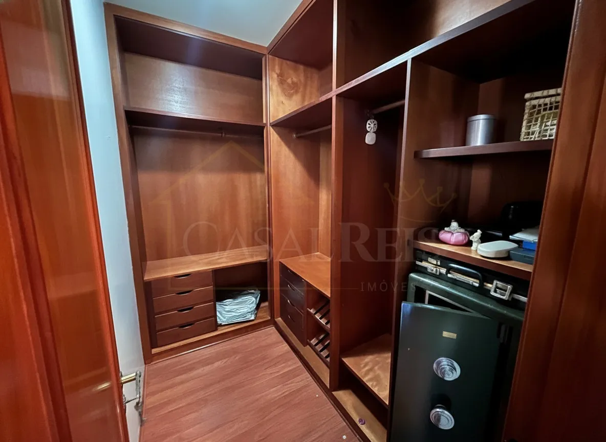 Imagem Apartamento 4 quartos à venda em Centro, Poços de Caldas
