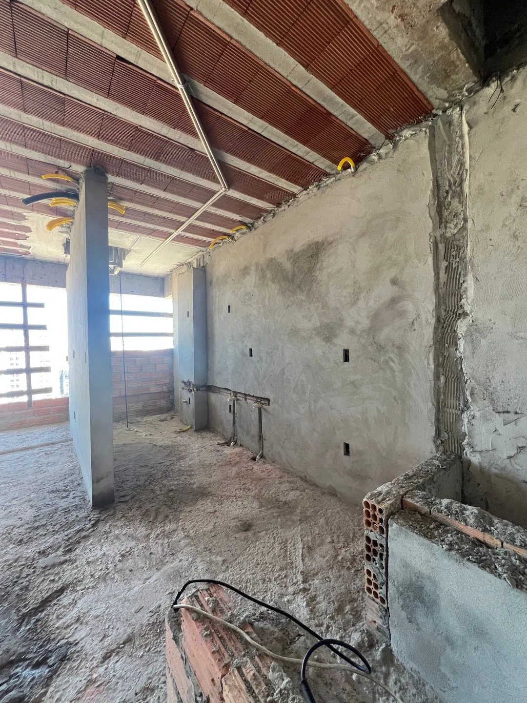 Imagem Apartamento à venda em Torres, Centro, com 1 quarto, 43m2