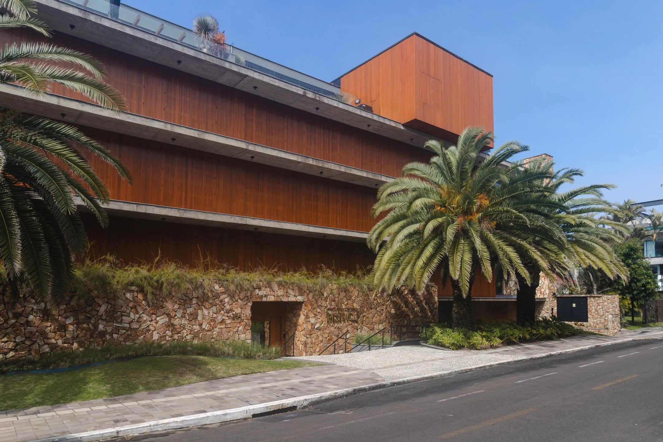 Imagem Apartamento à venda em Torres, Prainha, com 3 quartos, 271420m2