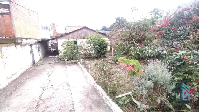 Foto do imóvel (PERMUTA por Apartamento) Terreno a venda com 364 m² em Curitiba PR