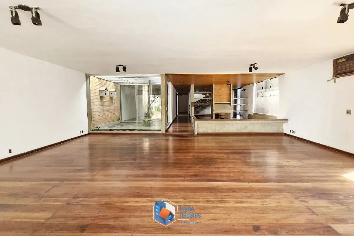 Imagem Casa para venda em Santo Amaro com 6 quartos, sendo 4 suítes, 570m²