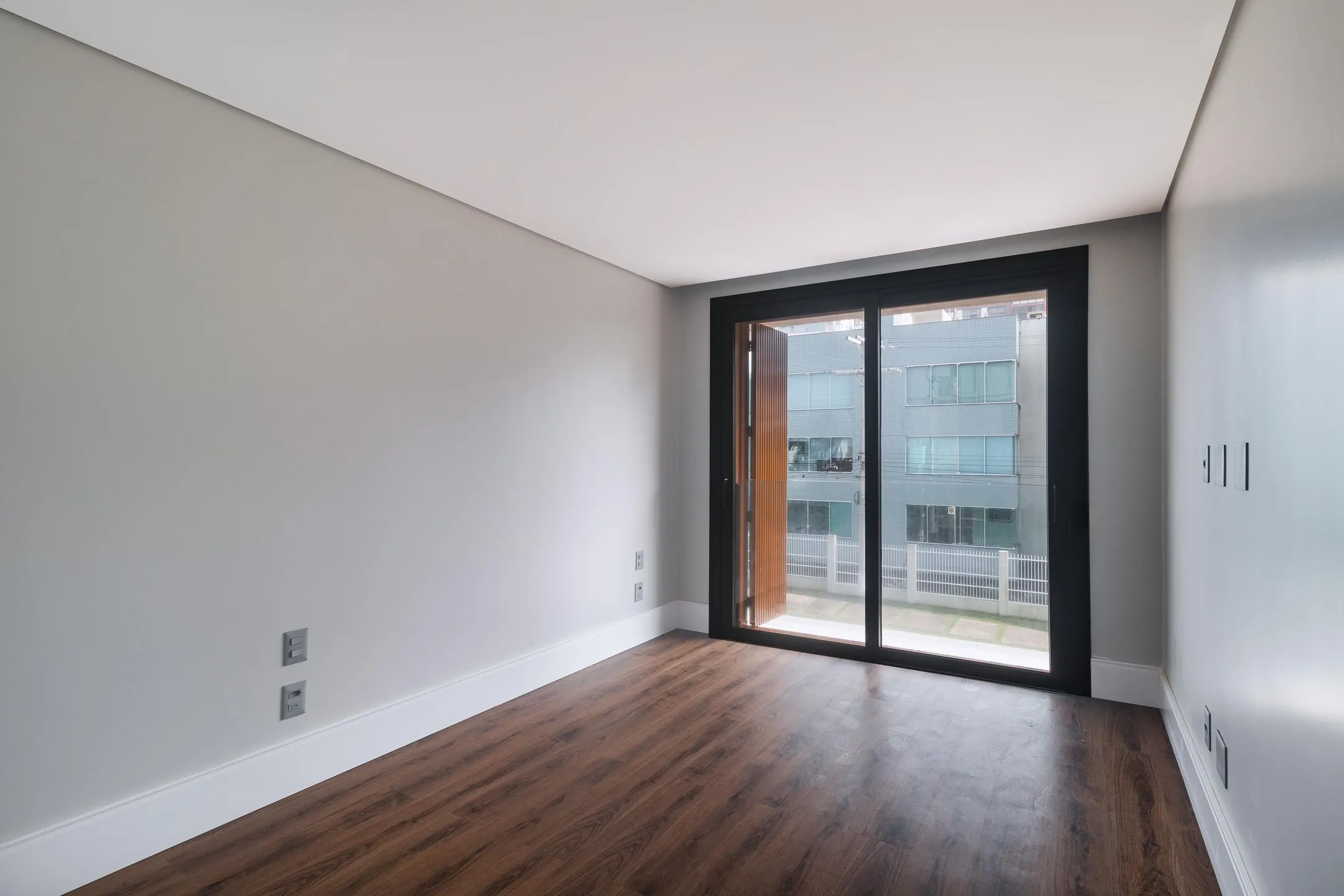 Imagem Apartamento à venda em Torres, Prainha, com 3 quartos, 271420m2