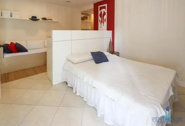Imagem Apartamento Quadra Mar para Venda em Balneário Camboriú, CENTRO, 2 dormitórios, 2 suítes, 3 banheiros, 1 vaga