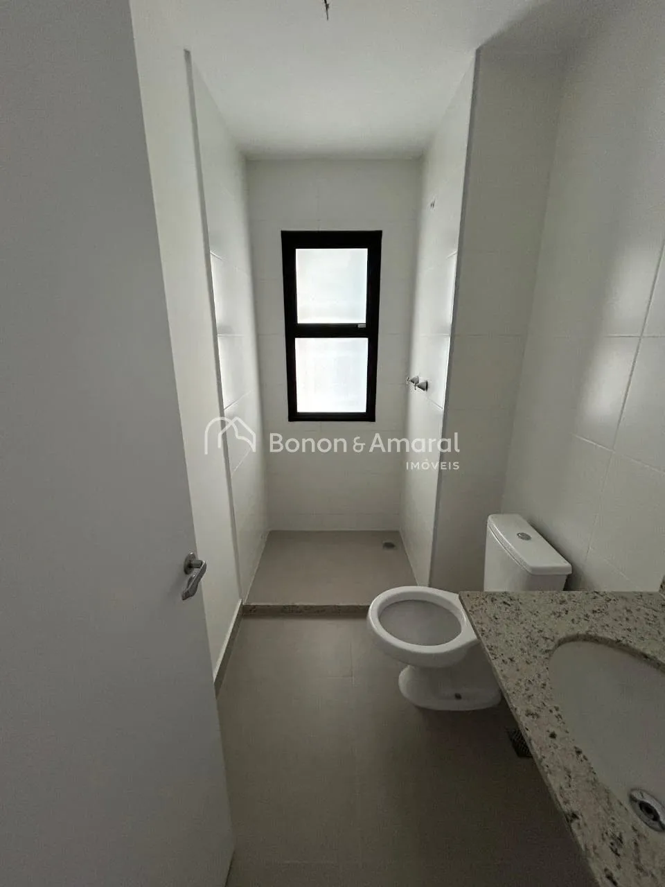 Imagem Apartamento Garden a venda com 2 Quartos sendo 1 suíte, 2 banheiros e 2 vagas Mansões Santo Antonio 61m²