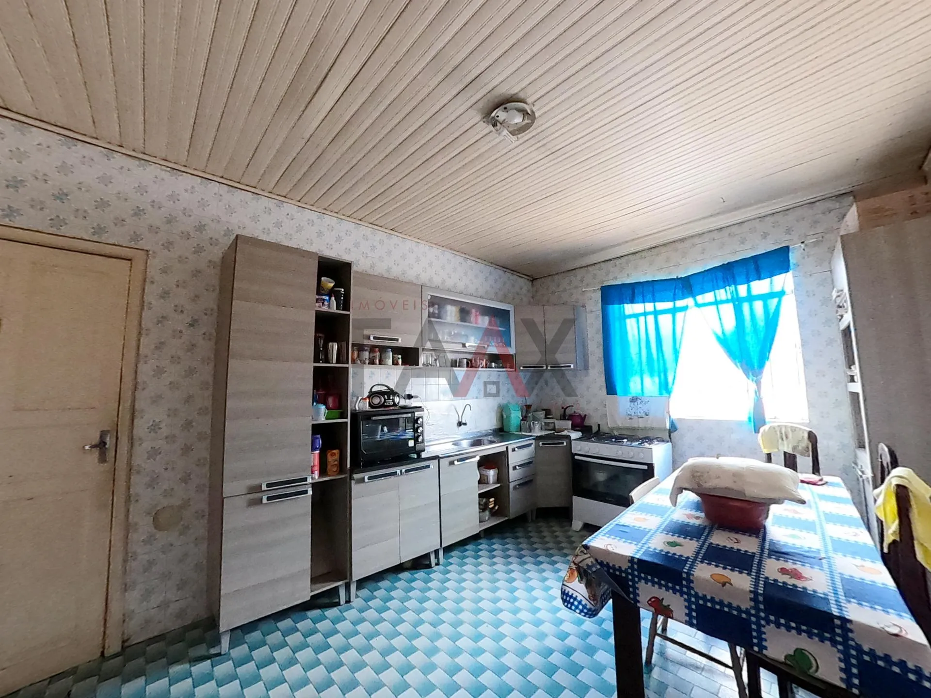 Imagem Casa com 3 salas comerciais à venda, Próximo a Paróquia Santana, SANTANA, GUARAPUAVA - PR