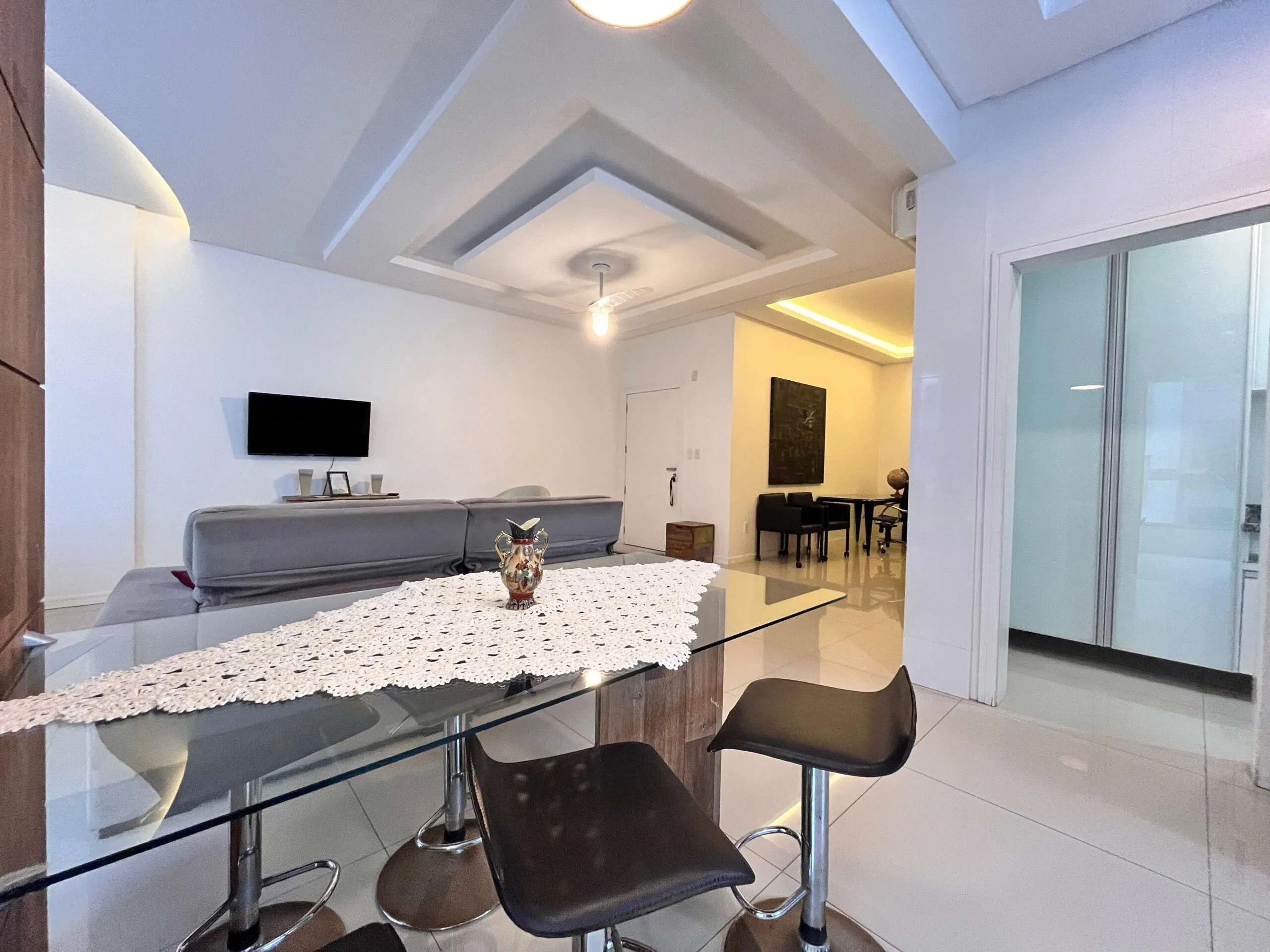 Imagem Apartamento com vista para o mar à venda com 142m2 por R$ 1.950.000,00