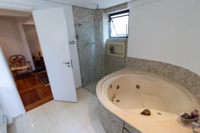 Imagem Apartamento à venda em São Paulo, Aclimação, com 3 quartos, 190m2