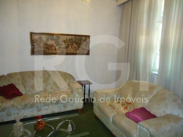 Imagem Casa para Venda - 170m², 3 dormitórios e garagem na Cidade Baixa