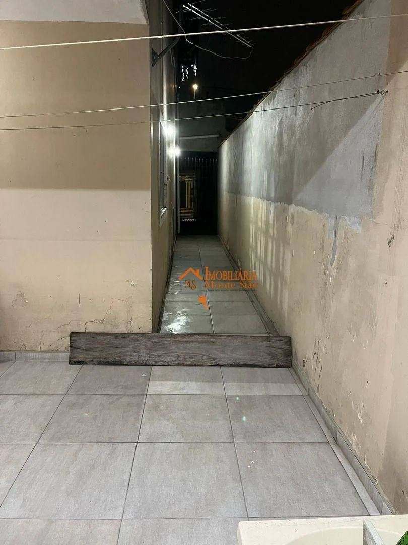 Imagem Sobrado com 2 dormitórios à venda, 220 m² por R$ 745.000,00 - Jardim Monte Carmelo - Guarulhos/SP