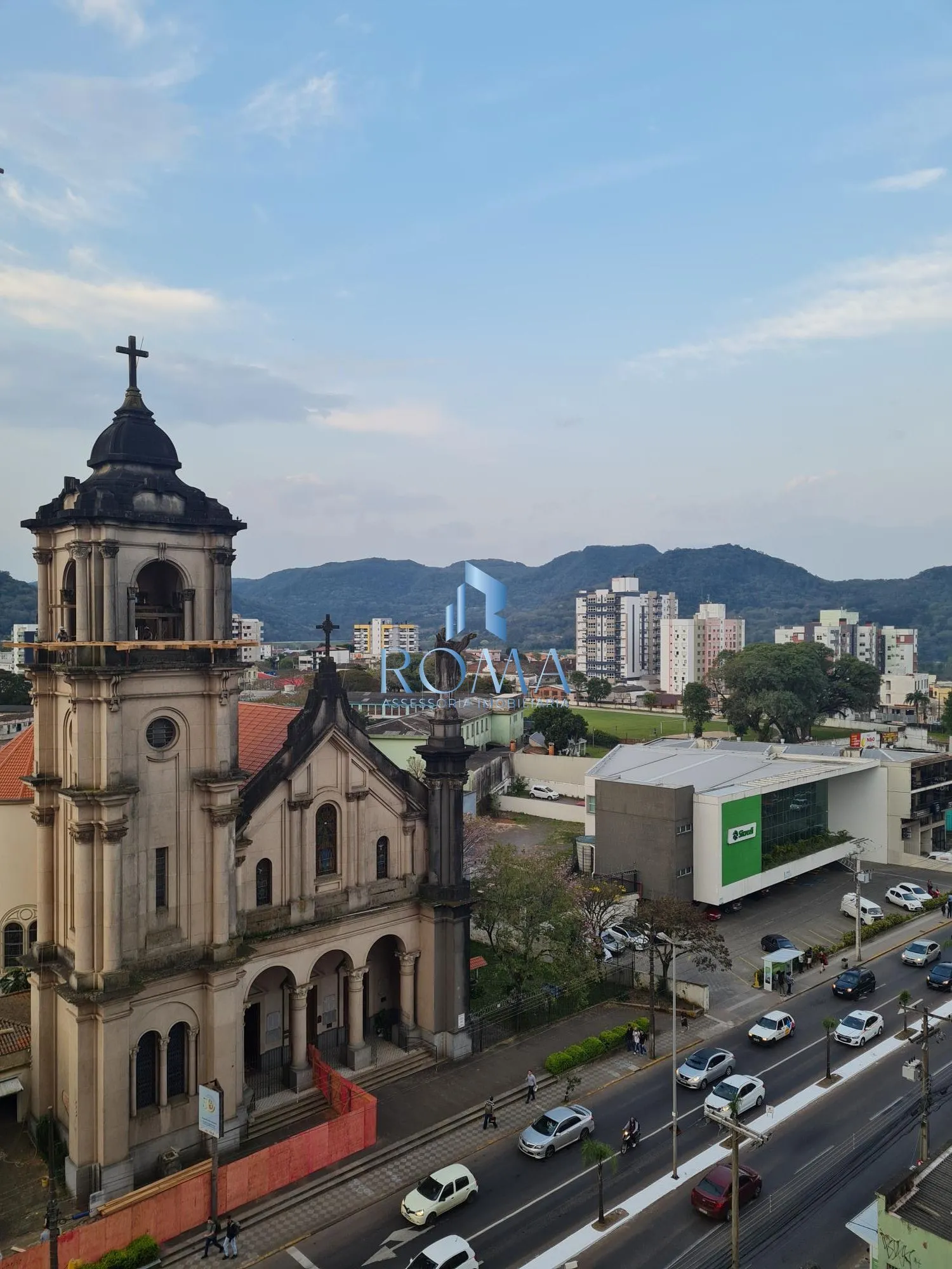 Imagem TOTALMENTE MOBILIADO-PROJETO ALTO PADRÃO.