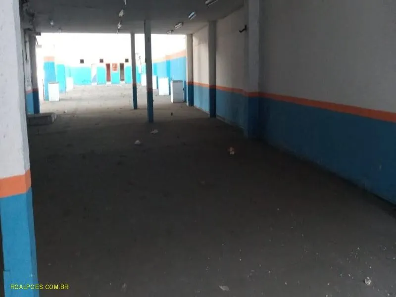 Imagem Galpão para Venda em DUQUE DE CAXIAS, Centro, 6 banheiros