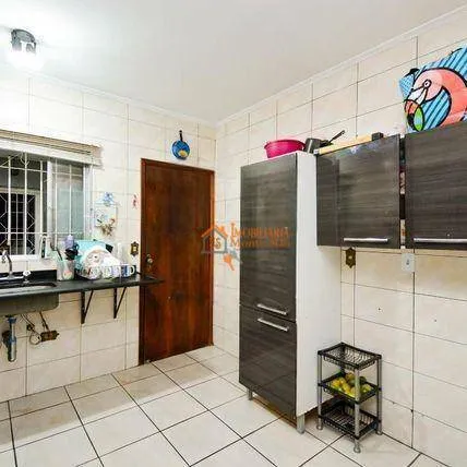 Imagem Sobrado com 3 dormitórios à venda, 275 m² por R$ 798.000,00 - Jardim Flor da Montanha - Guarulhos/SP