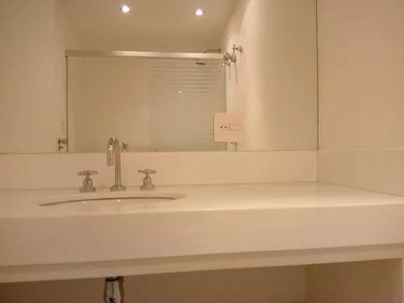 Imagem Apartamento com 2 Quartos à Venda, 85 m² em Itaim Bibi - São Paulo