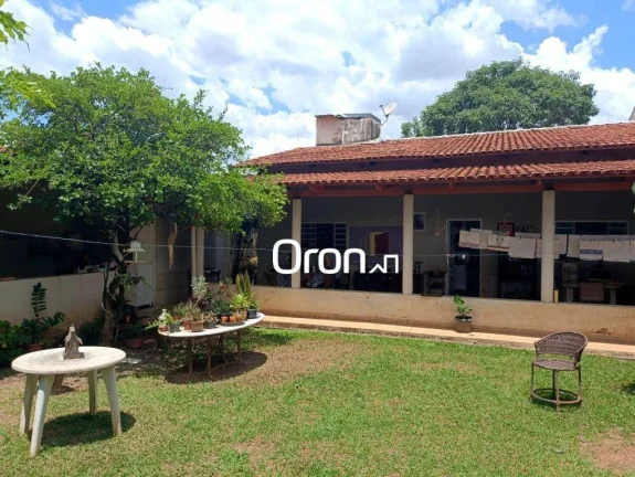 Casa à venda, 236 m² por R$ 815.000,00 - Vila Jardim Vitória - Goiânia/GO