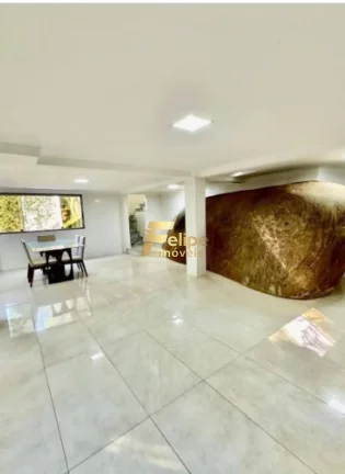 Imagem LINDA CASA DE CAMPO DUPLEX À VENDA EM CONDOMÍNIO NA REGIÃO DAS MONTANHAS CAPIXABAS!