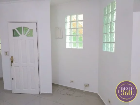 Imagem *Excelente Sobrado à Venda - Conforto e Praticidade!*