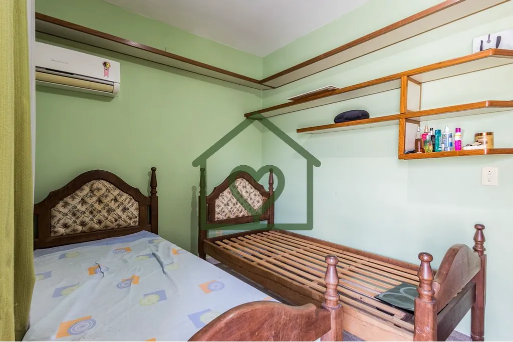 Imagem Apartamento espaçoso de 3 dormitórios com 127m2 de área privativa, localizado na Rua Silveiro, 11...