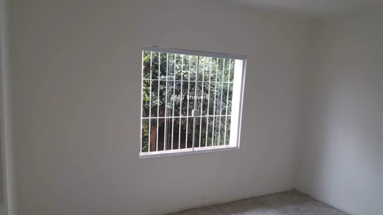 Imagem Casa com 91m2 à venda no Rio Pequeno.