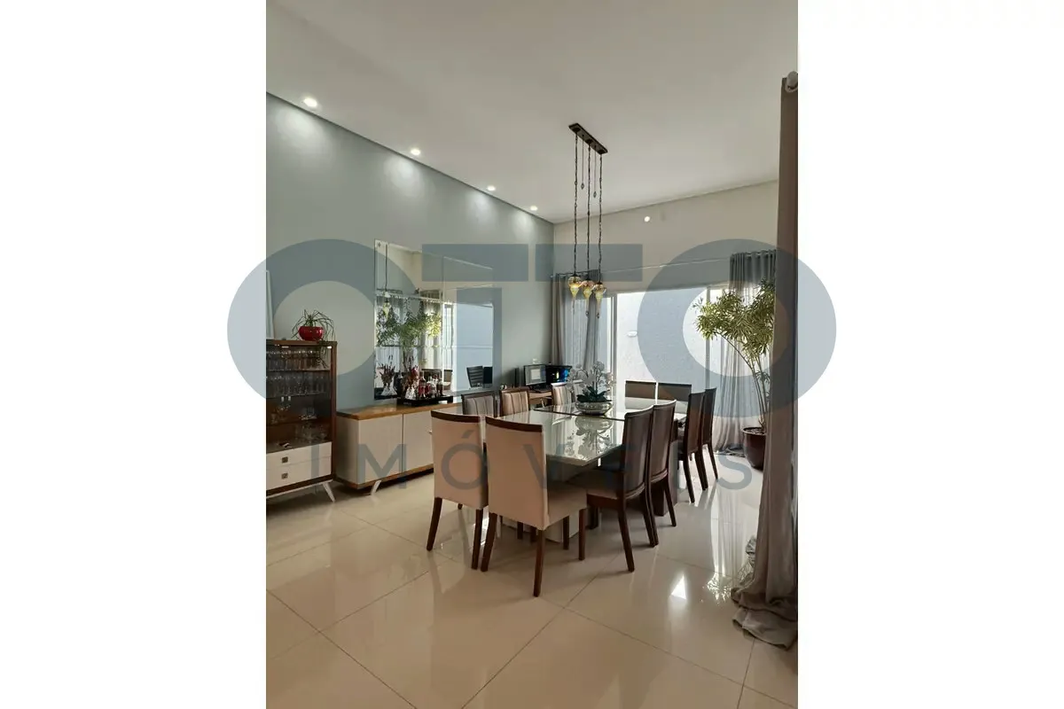 Imagem Casa com 4 quartos e 4 suítes para locação em Outeiro da Glória, Porto Seguro