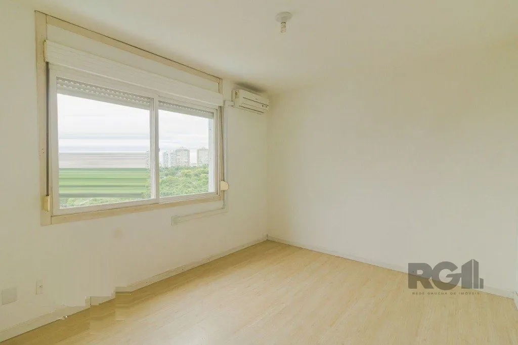 Imagem Vende-se amplo apartamento 3 quartos com suíte, sacada e 2 vagas - 112m² - Chácara das Pedras