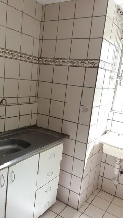 Imagem Apartamento com 2 Quartos para Alugar, 48 m² em Várzea - Recife