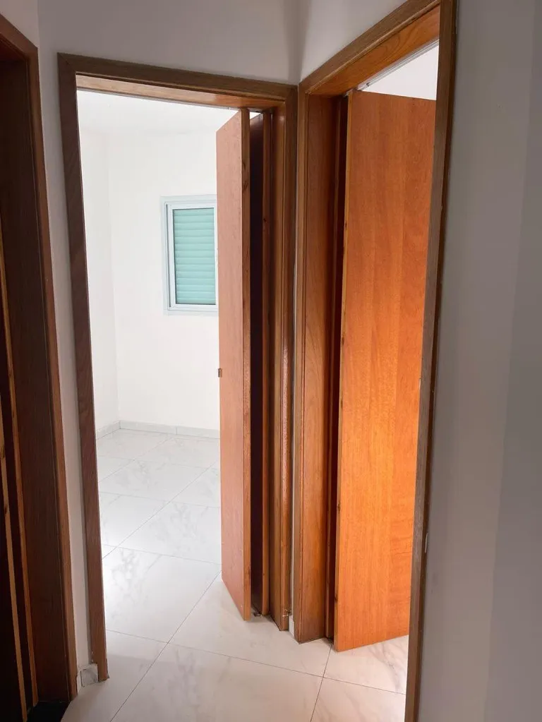 Imagem Apartamento sem condomínio à venda em Santo André-SP na Vila Linda: 2 quartos, 1 banheiro, 1 vaga de garagem, 48,00 m² de área.