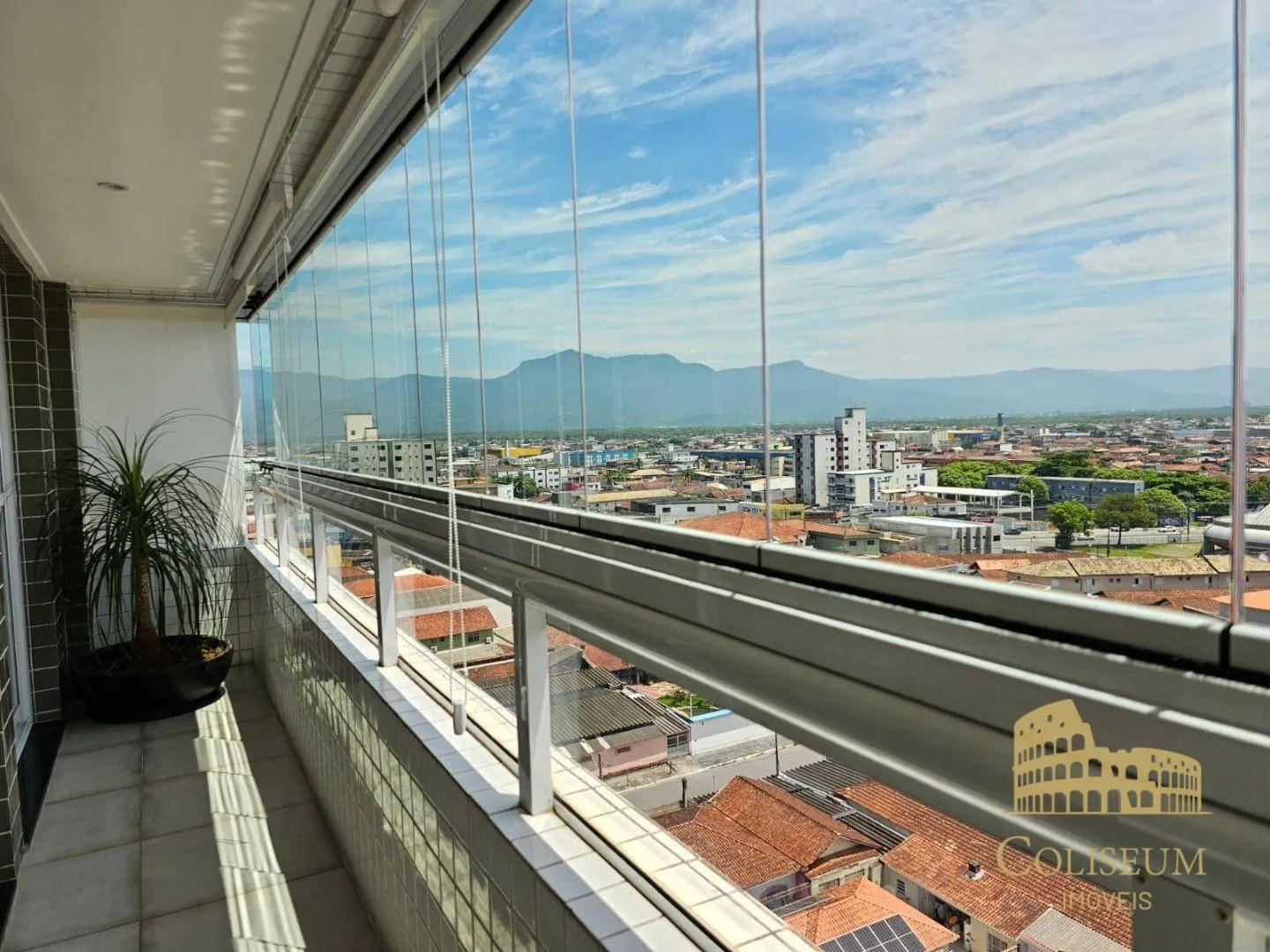 Imagem "Cobertura de l na Praia Grande- Vista Mar e Lazer Privativo. Agende sua Visita."