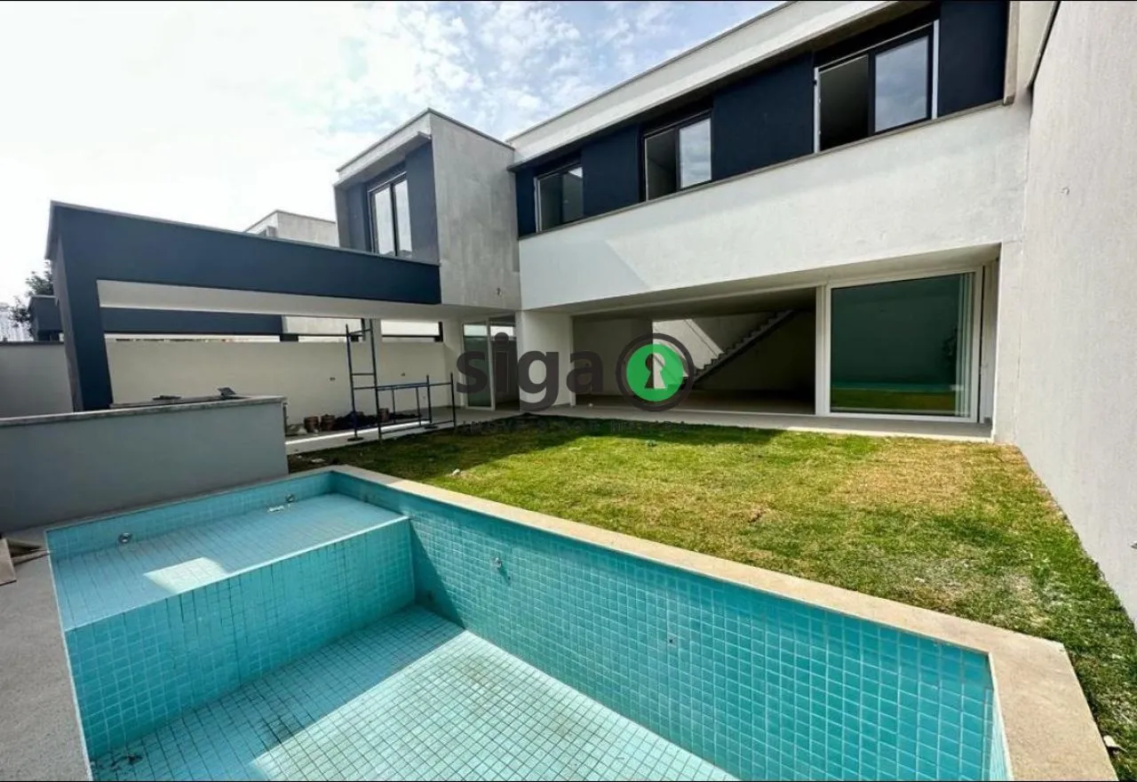 Foto do imóvel Casa em Condomínio a venda no Campo Belo com 4 quartos