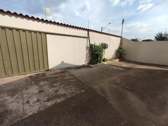 Imagem Casa De 2/4 Sozinha No Lote No Residenciall Itaipu