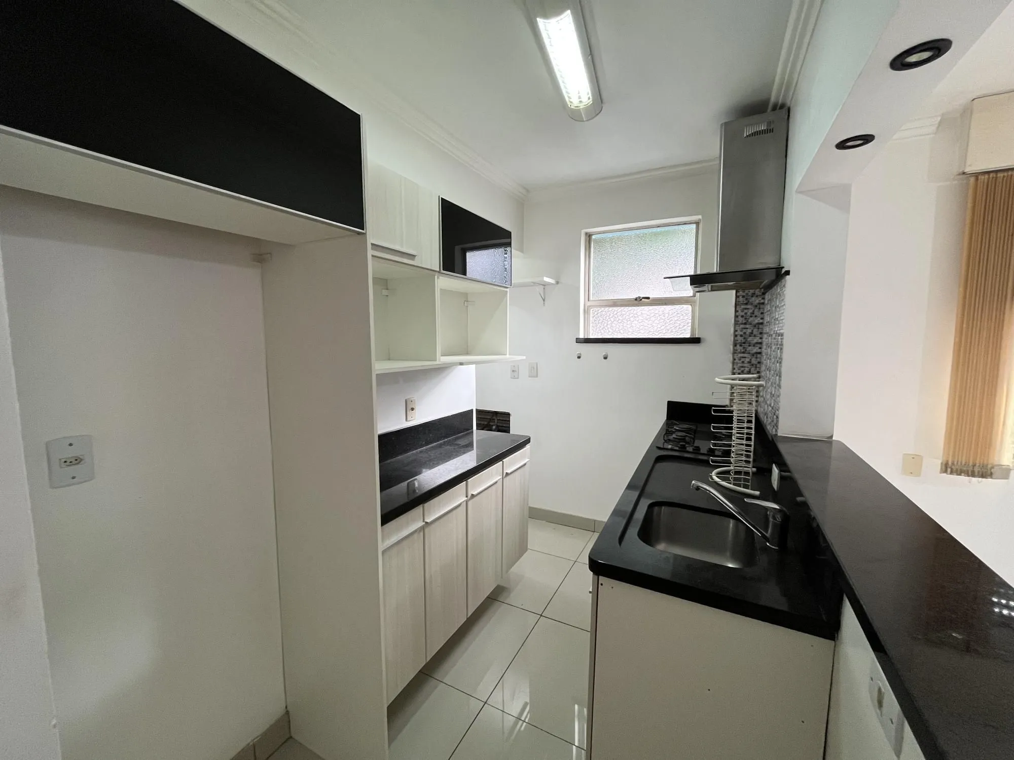 Imagem Apartamento de um quarto e uma vaga de garagem no Centro de Porto Alegre