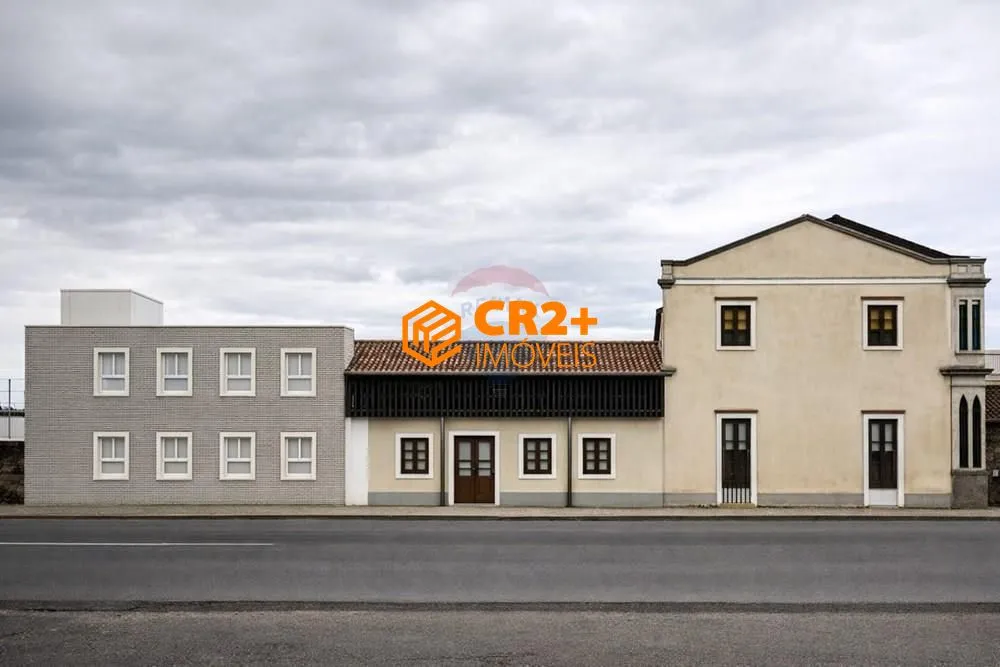 Foto do imóvel Alugo Casa Comercial em Casa Forte com 525m² em Avenida Dezessete de Agosto, 1732 - Poço, Recife - PE