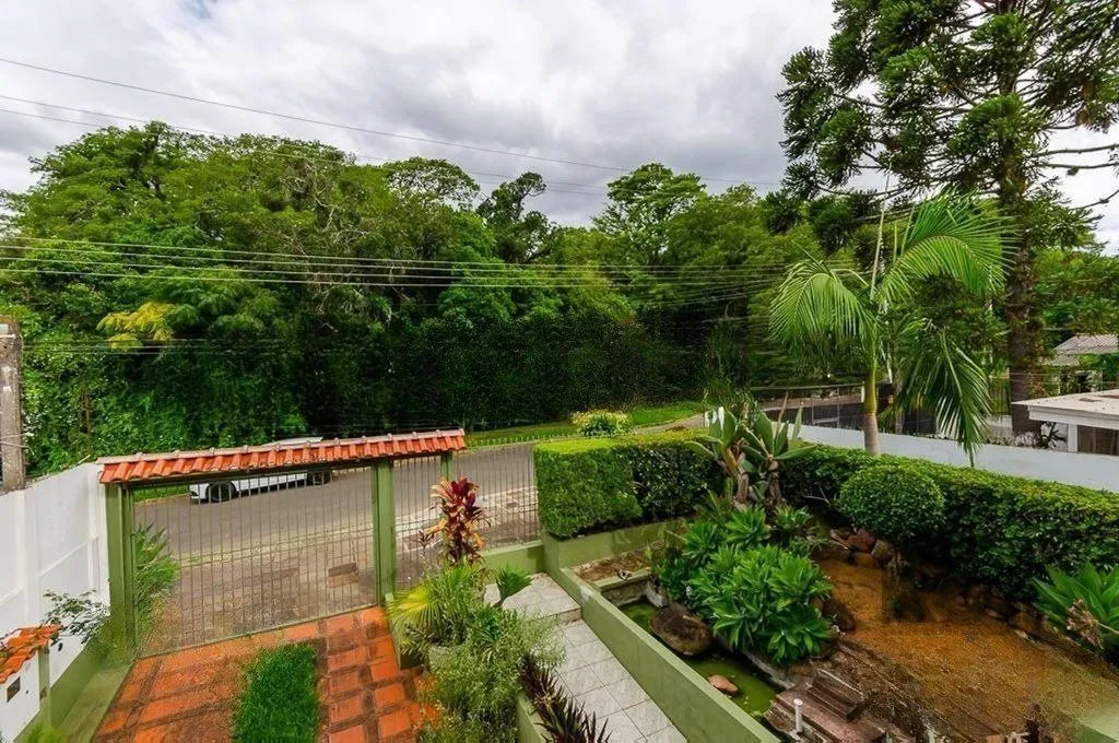 Imagem Casa de 3 dormitórios no bairro Vila Jardim