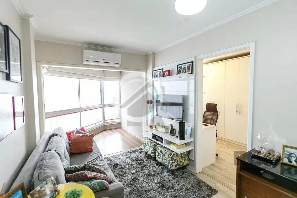 Imagem Apartamento Amplo e Aconchegante no Bairro Azenha, Porto Alegre Se você busca conforto, praticidade...