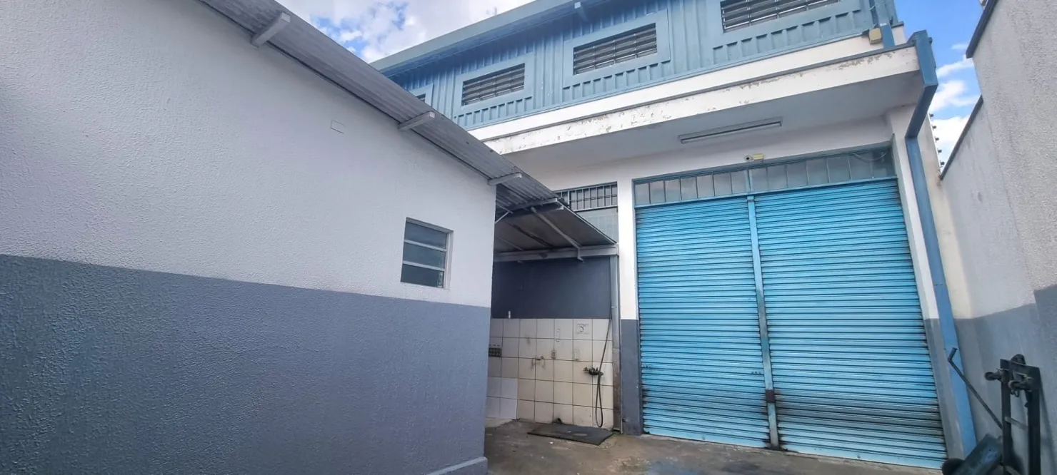 Imagem Prédio Comercial Completo com 3 Pisos, Elevador, Acesso Facilitado e Localização Estratégica para Seu Negócio
