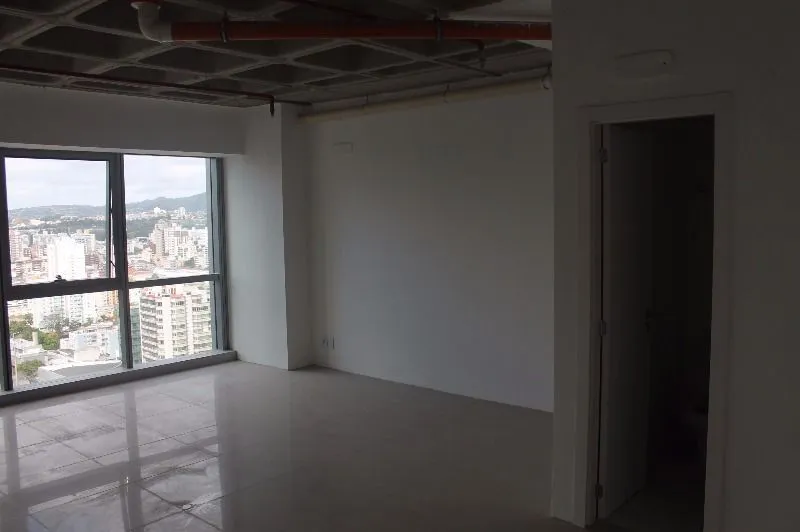 Imagem Conjunto/Sala para Venda - 40.15m², 0 dormitórios, 1 vaga - Praia De Belas