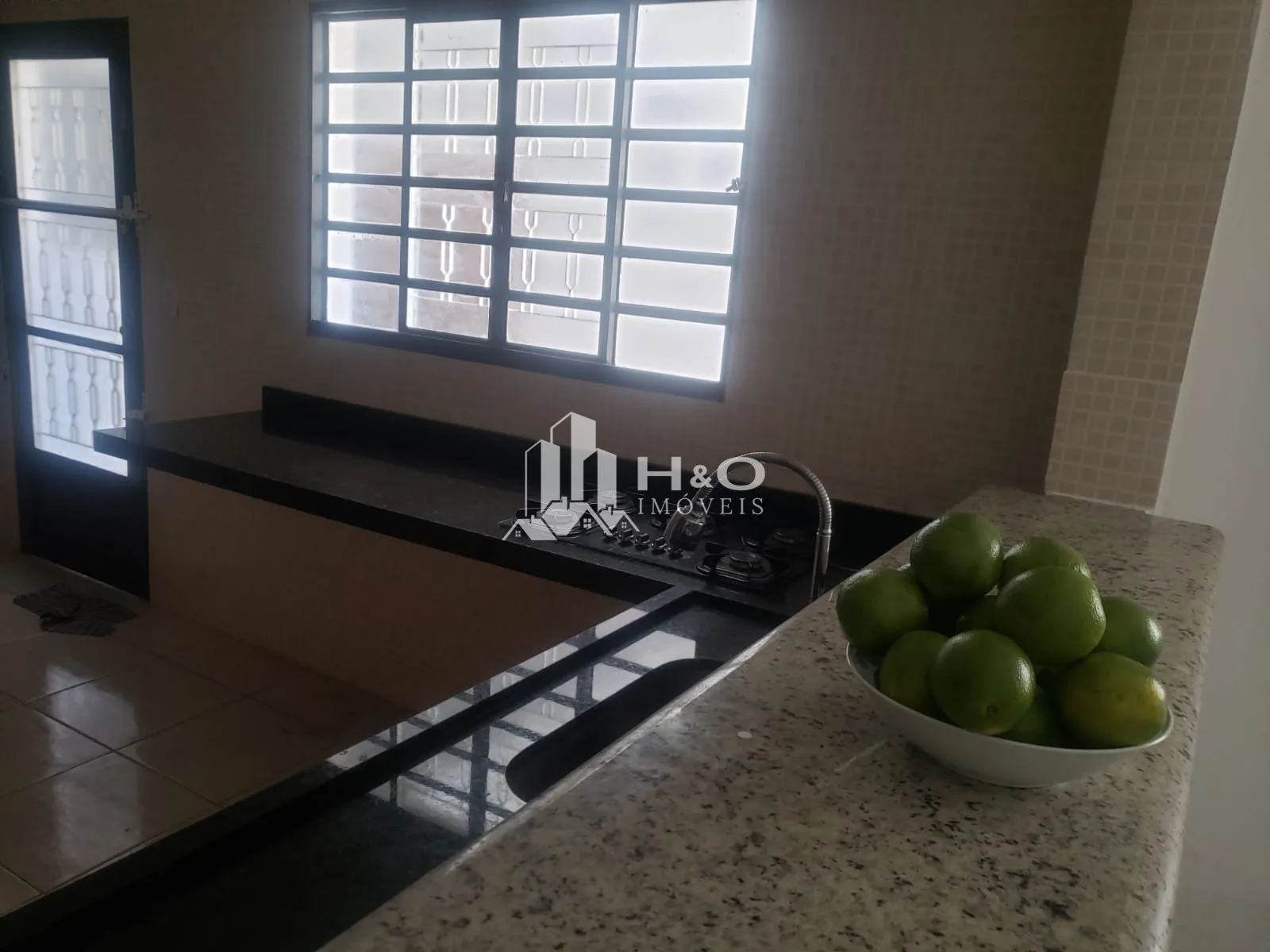 Imagem Sobrado à venda com 5 dormitórios 1 suíte 220 m² área gourmet com churrasqueir