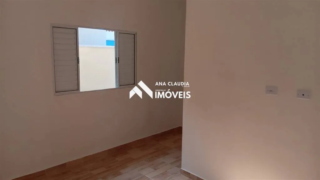 Imagem Casa a venda na cidade itanhaem