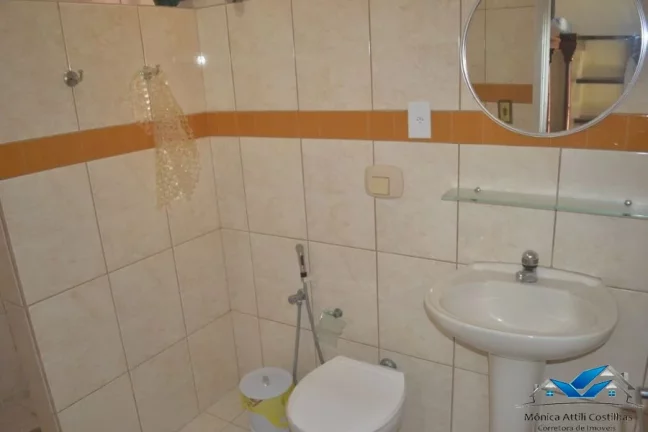 Imagem Livre para Ano Novo, de 2023 Casa de esquina na Praia das Toninhas com 3 suites e Churrasqueira.