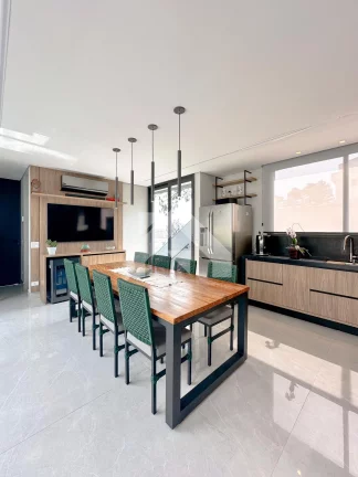 Imagem Casa de Condomínio em Residencial Morada dos Lagos - Barueri