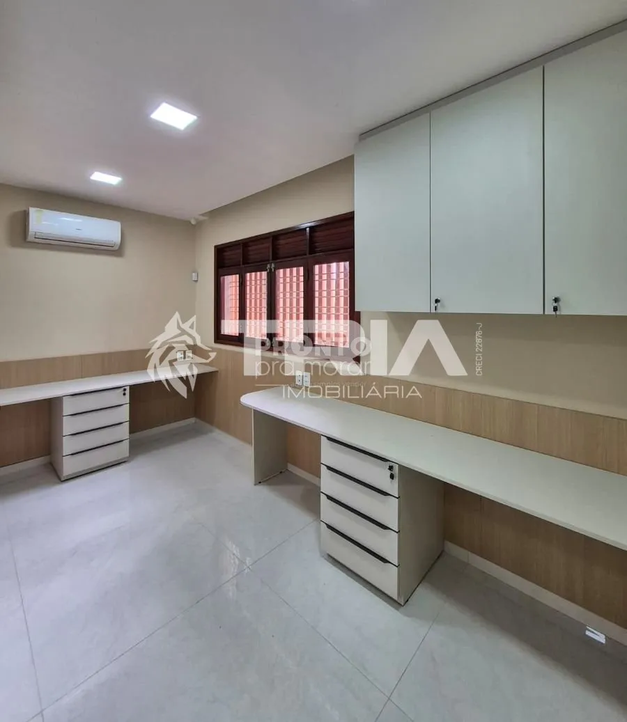 Imagem Comercial de 2 quartos, 248m² no bairro Boa Viagem, em Recife