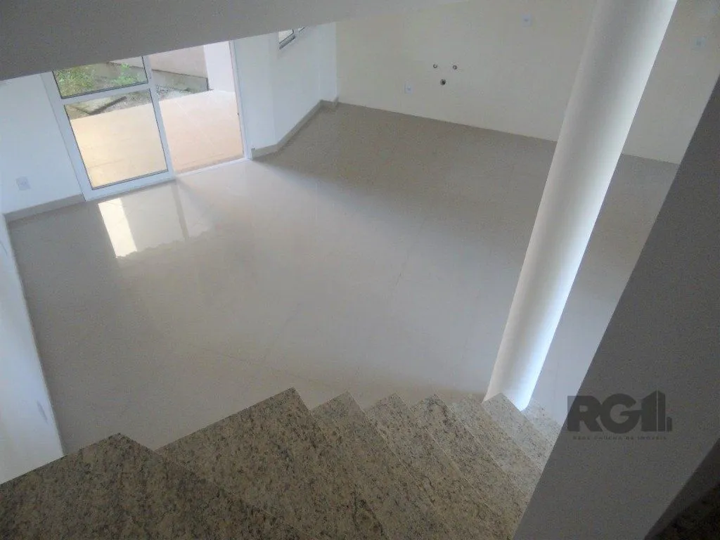 Imagem Casa / sobrado no Condomínio Verdes Campos de 3 dormitórios DESOCUPADA