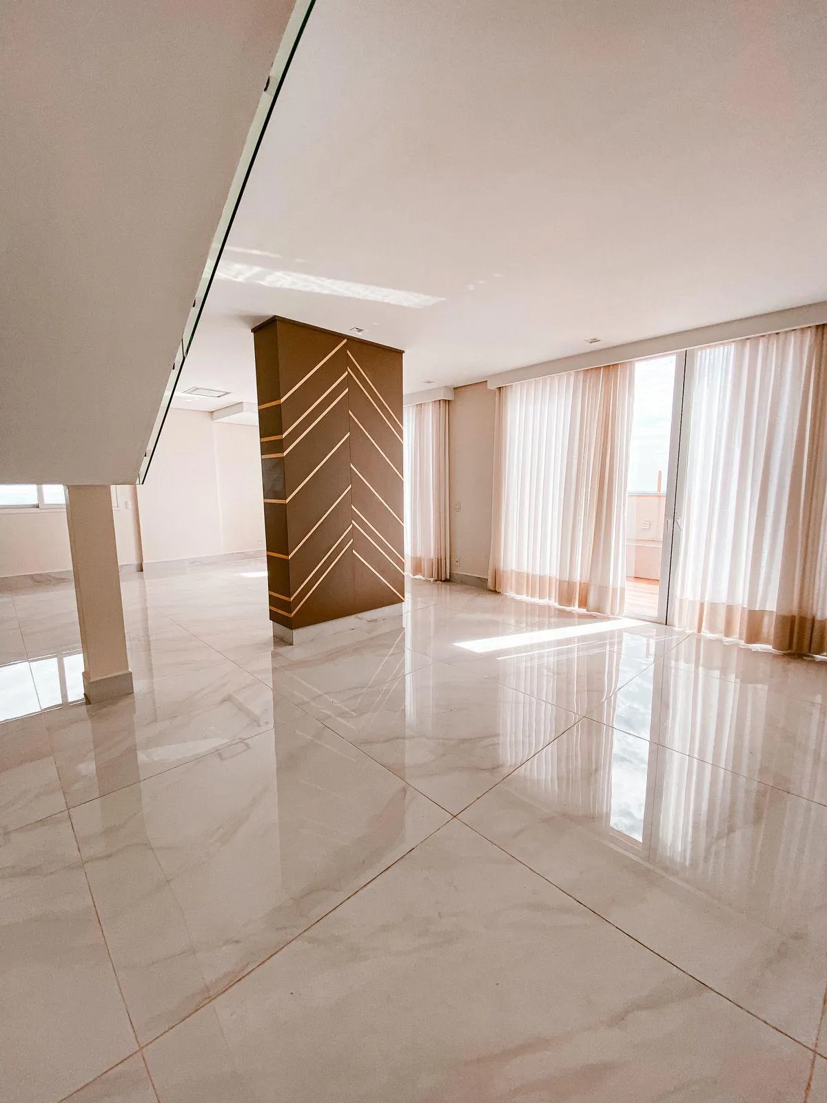Imagem Cobertura à venda em Franca, Vila Santos Dumont, com 5 quartos, 280m2
