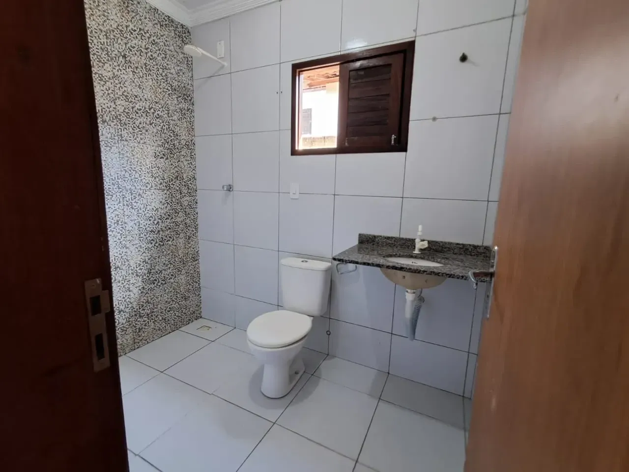 Imagem Casa com 3 Quartos à Venda, 120 m² em Nova Esperança - Parnamirim