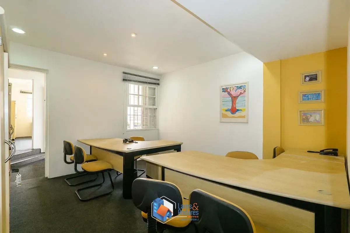 Imagem Casa comercial para venda em Saúde, 383m²