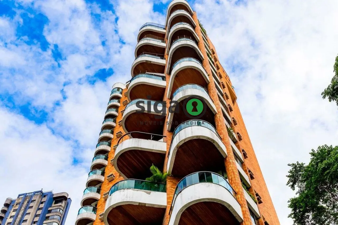 Foto do imóvel VENDE no Morumbi (Vila Suzana) Apartamento com 3 suítes, 4 Vagas + Depósito
