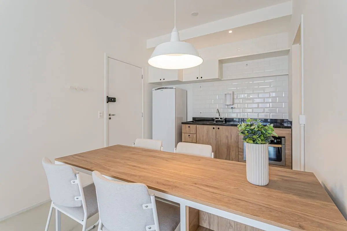Imagem Apartamento com 2 Quartos para alugar, 67m² - Vila Madalena